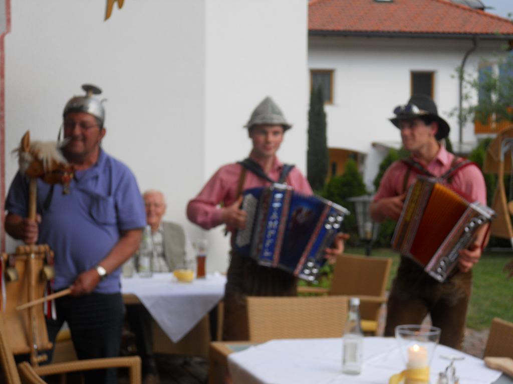 Hotel Rosenheim Rodengo Bagian luar foto